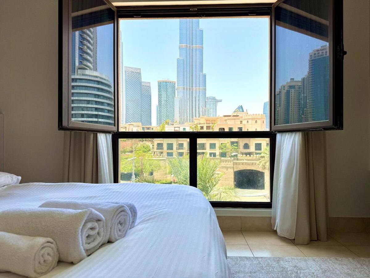 Apartment Downtown Burj Khalifa View Luxury 2 Bed Dubai