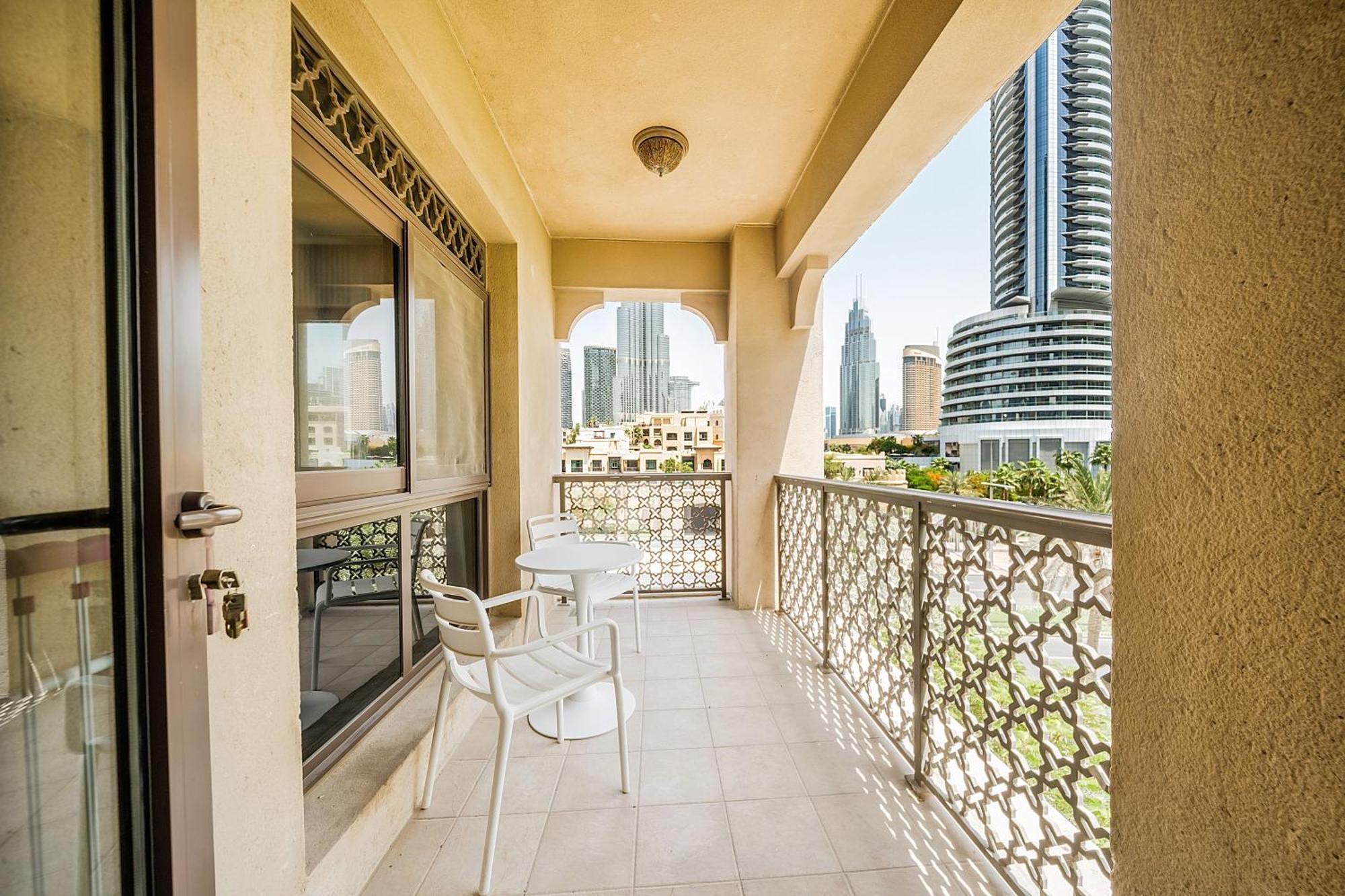Apartment Downtown Burj Khalifa View Luxury 2 Bed Dubai