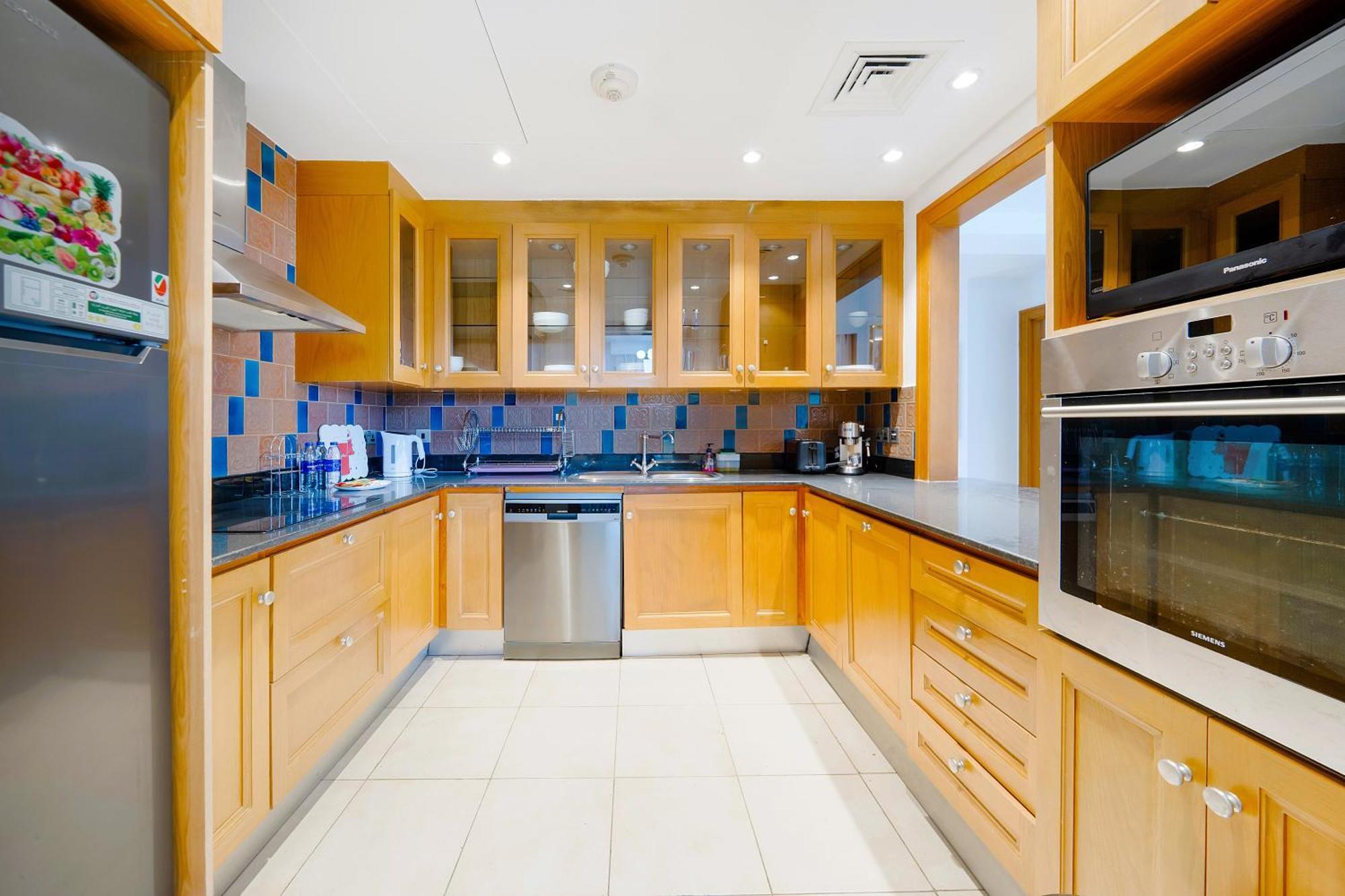 Downtown Burj Khalifa View Luxury 2 Bed *
